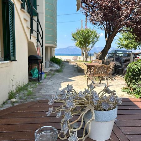 Παγώνα, By The Sea Leilighet Pévki Eksteriør bilde